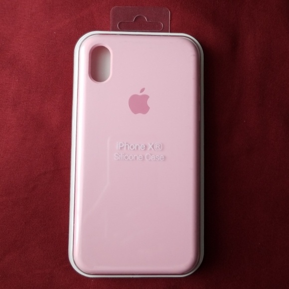 Iphone XR Case Silicone with Microfiber Lining - Picture 1 of 2